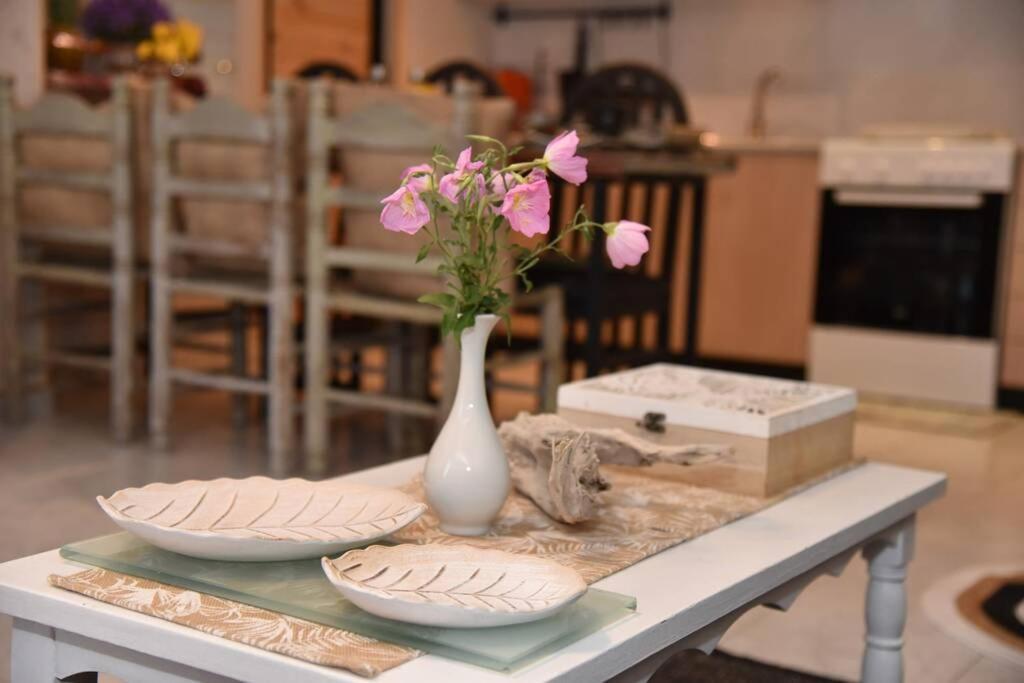 Hospitality In Mythical And Historical Peloponnese1 Apartment Posidhonía Екстериор снимка